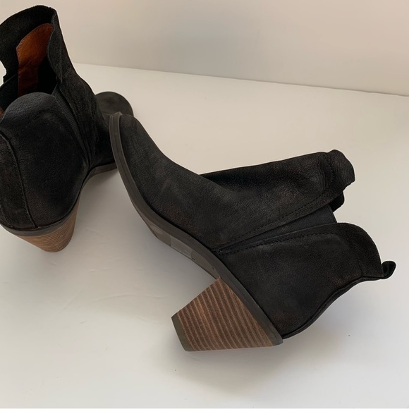 Lucky Brand, Jana black suede, soft leather, ankle boots, Size 5 - Picture 2 of 9